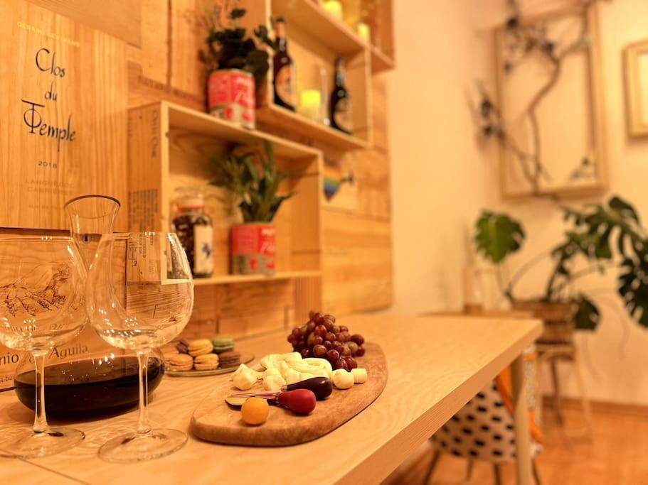 Sunny City - Apartment In Spa Zone With Private Garage KLV Exterior foto