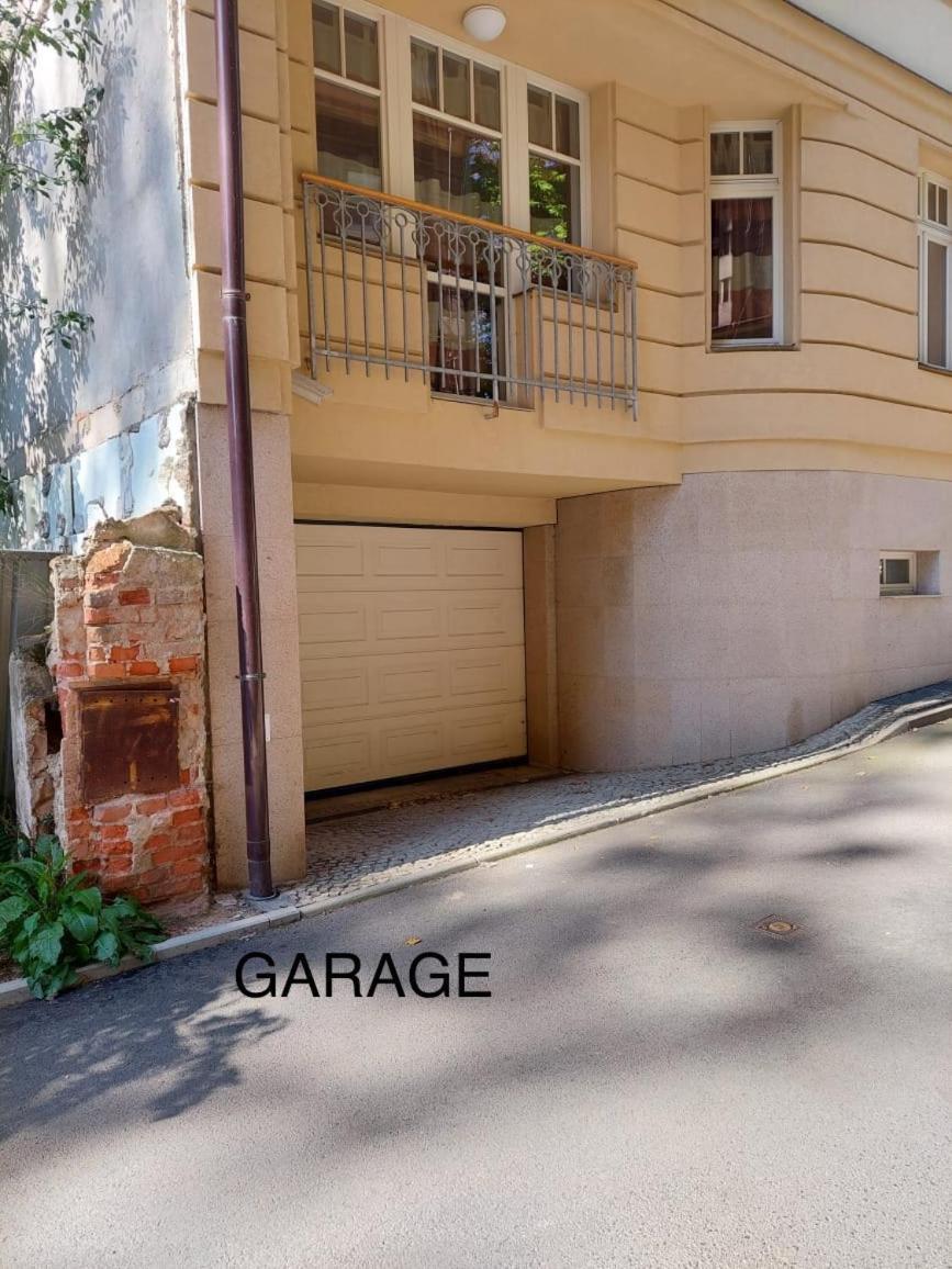 Sunny City - Apartment In Spa Zone With Private Garage KLV Exterior foto